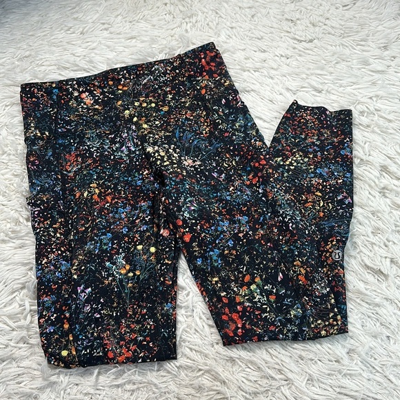 Lululemon Fast & Free 7/8 Tight II *Nulux 25" Flowerescent Multi - Picture 1 of 6